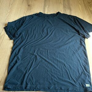 Vuori Strato Tech Tee size Xxl gray